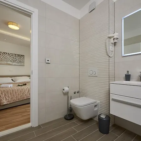 빌라 Villa Trogir *